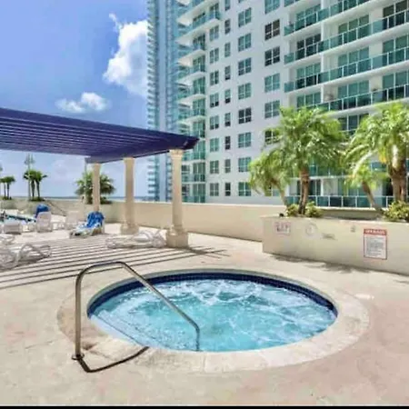 Amazing Condo With Free Parking In Brickell Miami Exterior photo